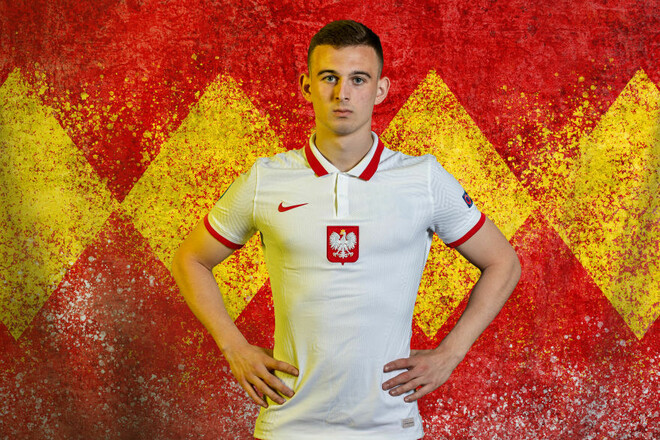 17-летний поляк Кацпер Козловски стал самым молодым игроком в истории Евро