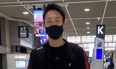 Накатані прибув в Лас-Вегас на бій з Ломаченком