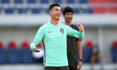 Неможливе можливо. Президент Барселони хоче підписати Роналду