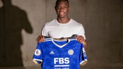 Лестер официально подписал форварда, за которого заплатил 23 млн фунтов