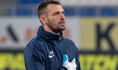 ОФІЦІЙНО. Дніпро-1 підписав другого воротаря за день