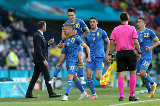 Четверо українських збірників потрапили у символічну збірну відкриттів Євро