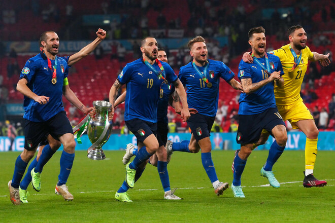 Италия выиграла Евро-2020, Макгрегор снова проиграл Порье, триумф Джоковича