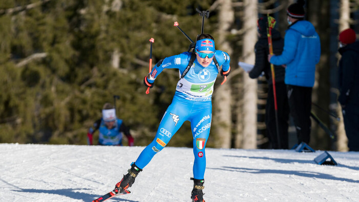 ФОТО. Доротея Вірер прокотилася на яхті у відвертому купальнику