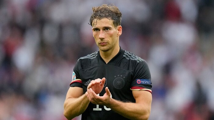 ВІДЕО. Приємне з корисним. Силові вправи Леона Горецки