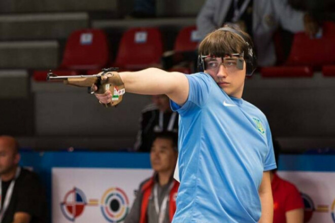 Коростильов вийшов до фіналу Олімпіади у змаганнях зі стрільби з пістолета