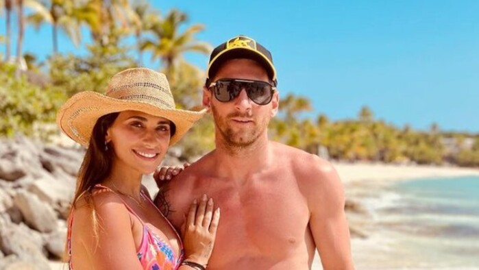 ФОТО. Прекрасный остров. Жена Месси похвасталась идеальной фигурой