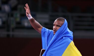 Беленюка образили у центрі Києва, Шахтар впорався з Металістом 1925