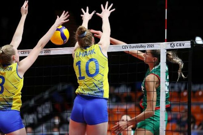 Нидерланды и Швеция вышли в 1/4 финала женского Евро по волейболу