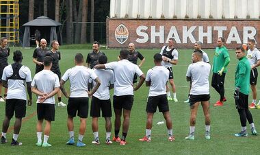 Футболісти Шахтаря отримали три вихідних дні