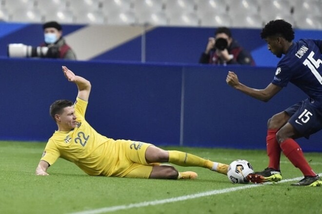 Знову три центральні захисники? Склад України на матч з Францією