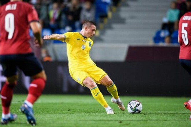 В матче с Чехией за сборную Украины дебютировало сразу 5 игроков