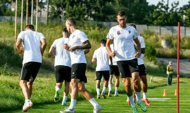 Заря – Черноморец. Смотреть онлайн. LIVE трансляция