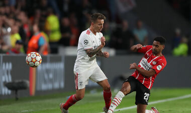 Манчестер Юнайтед стежить за фулбеком, якого не зміг купити Шахтар