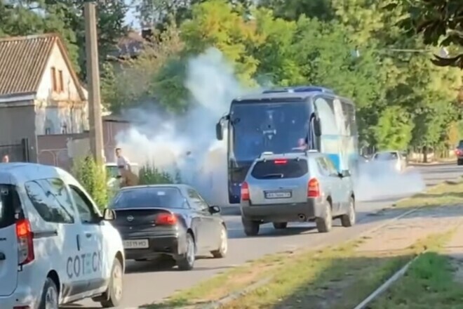На автобус Черноморца была совершена очередная попытка нападения