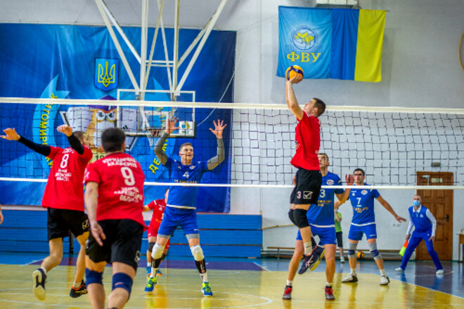 Харьковский Локомотив стал лидером мужской волейбольной высшей лиги