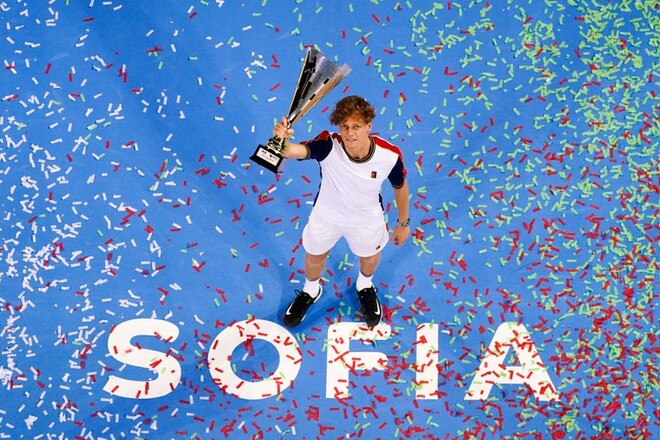 Монфис не смог выиграть титул на турнире в Софии