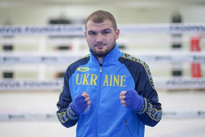 Трехкратный чемпион Украины дебютирует в профи-боксе