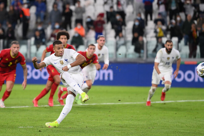 Франция вышла в финал Лиги наций, победы Прометея и украинских гандболисток