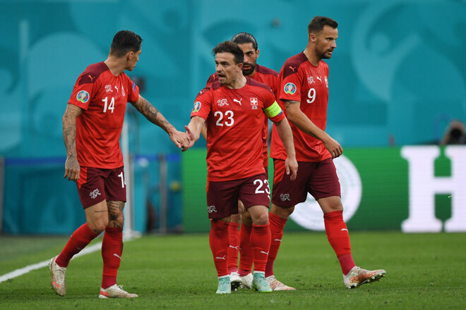Швейцария – Сев.Ирландия – 2:0. Два гола в конце таймов. Видео голов, обзор