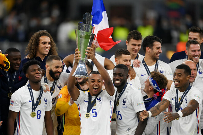 Франция стала первой сборной, которая выиграла Лигу наций, ЧМ и Евро