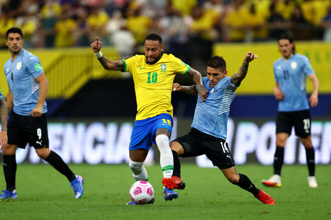Бразилия разгромила Уругвай, Венесуэла крупно проиграла Чили