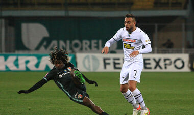 Шахтар здолав Ворсклу, трансферна мета Металіста, європеремога Сокола