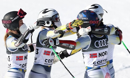 Горные лыжи. Норвегия – чемпионы мира в командном турнире