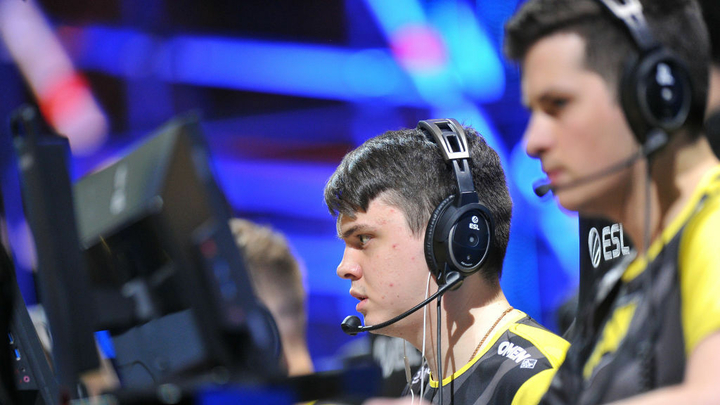 Natus vincere удерживают второе место в мировом рейтинге cs:go