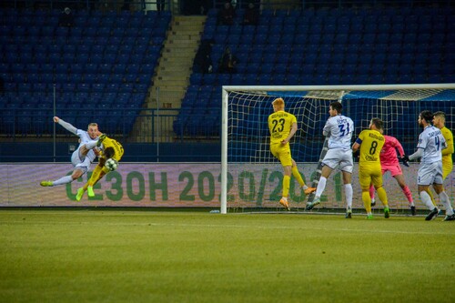 Харьковчане взяли три очка в непростом матче с МФК Николаев