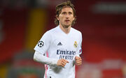 Еще на год. Модрич и Реал договорились о новом контракте