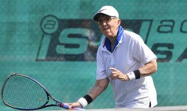 В прекрасной форме! 74-летняя теннисистка сыграла в турнире ITF во Флориде
