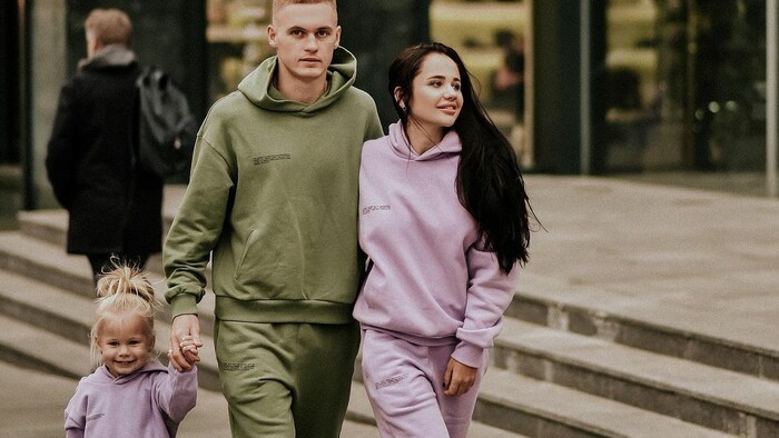 ФОТО. На какой срок выглядит? В семье лидера Динамо ожидают пополнение