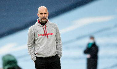 ВІДЕО. Гвардіола курить сигару і співає пісню на святкуванні чемпіонства