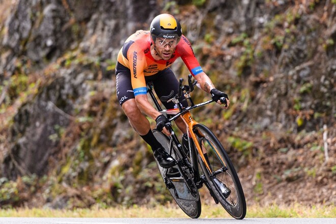 Джиро д'Італія. Карузо виграв етап, Берналь захистив лідерство