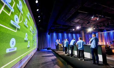 Перед фіналом ЛЧ фани МанСіті і Челсі взяли участь в PM Football Battle