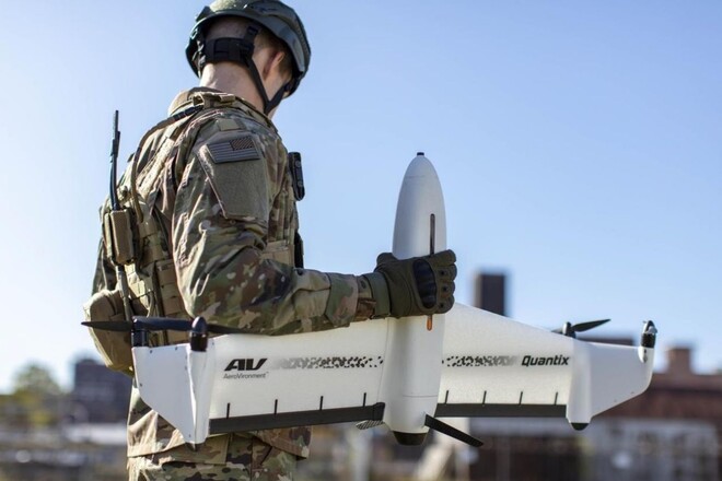 Производитель дронов-камикадзе передаст Украине более 100 беспилотников