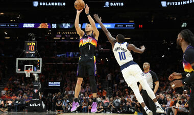 НБА. Пол и Букер уничтожили Даллас, Филадельфия проиграла без Эмбиида