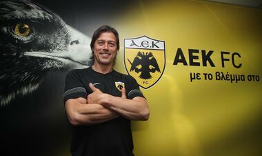 ОФІЦІЙНО. АЕК Шахова очолила екс-зірка Серії А