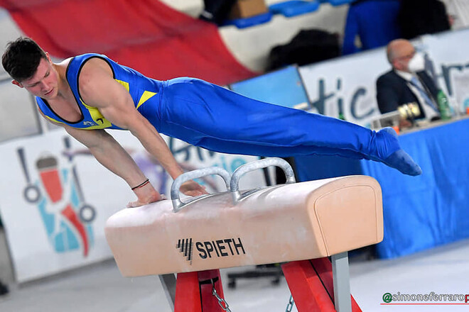 Український гімнаст знявся з турніру, до якого допустили росіянина