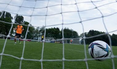 Збірна України повернулася після відпочинку, веслярі виграли медалі у Чехії