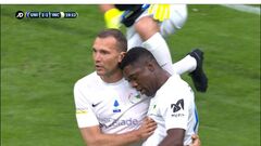 ВИДЕО. Ассист Шевченко на Зеедорфа в благотворительном матче в Милане