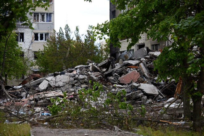 Орки обстреляли Харьков и убили ребенка. Известно о 9 погибших и 19 раненых