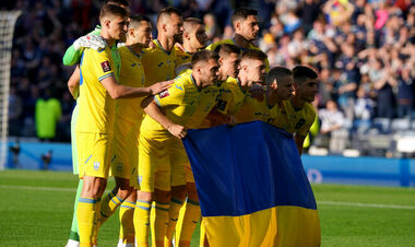 Ігнатенко та Лунін не потрапили. Заявка збірної України на матч із Уельсом