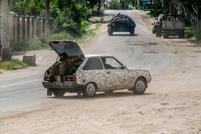 Минулої доби ЗСУ знищили 100 російських солдатів, 5 танків і 13 ББМ