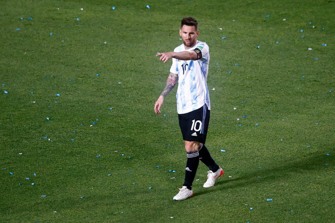 Бразильский телеканал пошутил над Месси после матча Аргентина – Бразилия