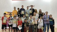 Украинская молодежь играет в сквош: как прошел Кубок среди юниоров 2021