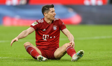 Бавария хочет получить за Левандовски 50 миллионов евро