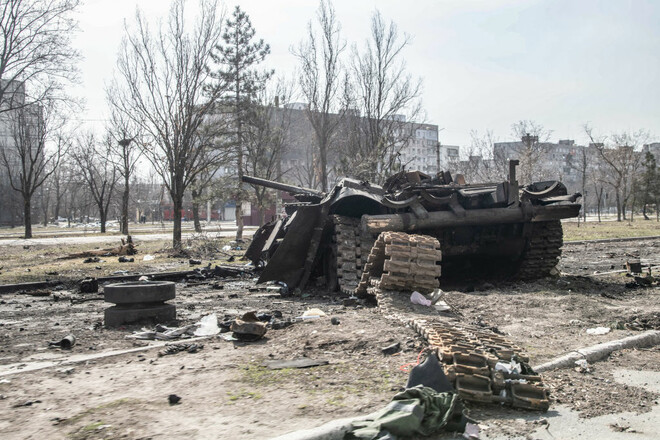 За прошлые сутки ВСУ уничтожили 250 российских солдат, 3 танка и 4 ББМ