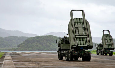 США направить Україні додаткові системи HIMARS та патрульні катери